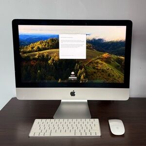 Apple 21-inch iMac Desktop with Keyboard and Mouse